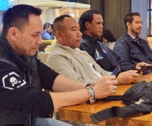 Persahabatan: Menemukan Kedamaian di Tengah Badai Oleh: Agustinus Nahak, SH, MH